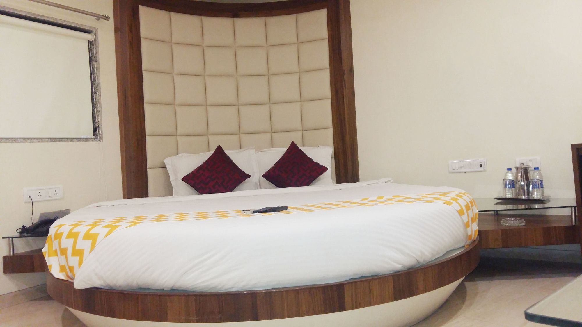 Hotel Address Inn Mumbai Bagian luar foto