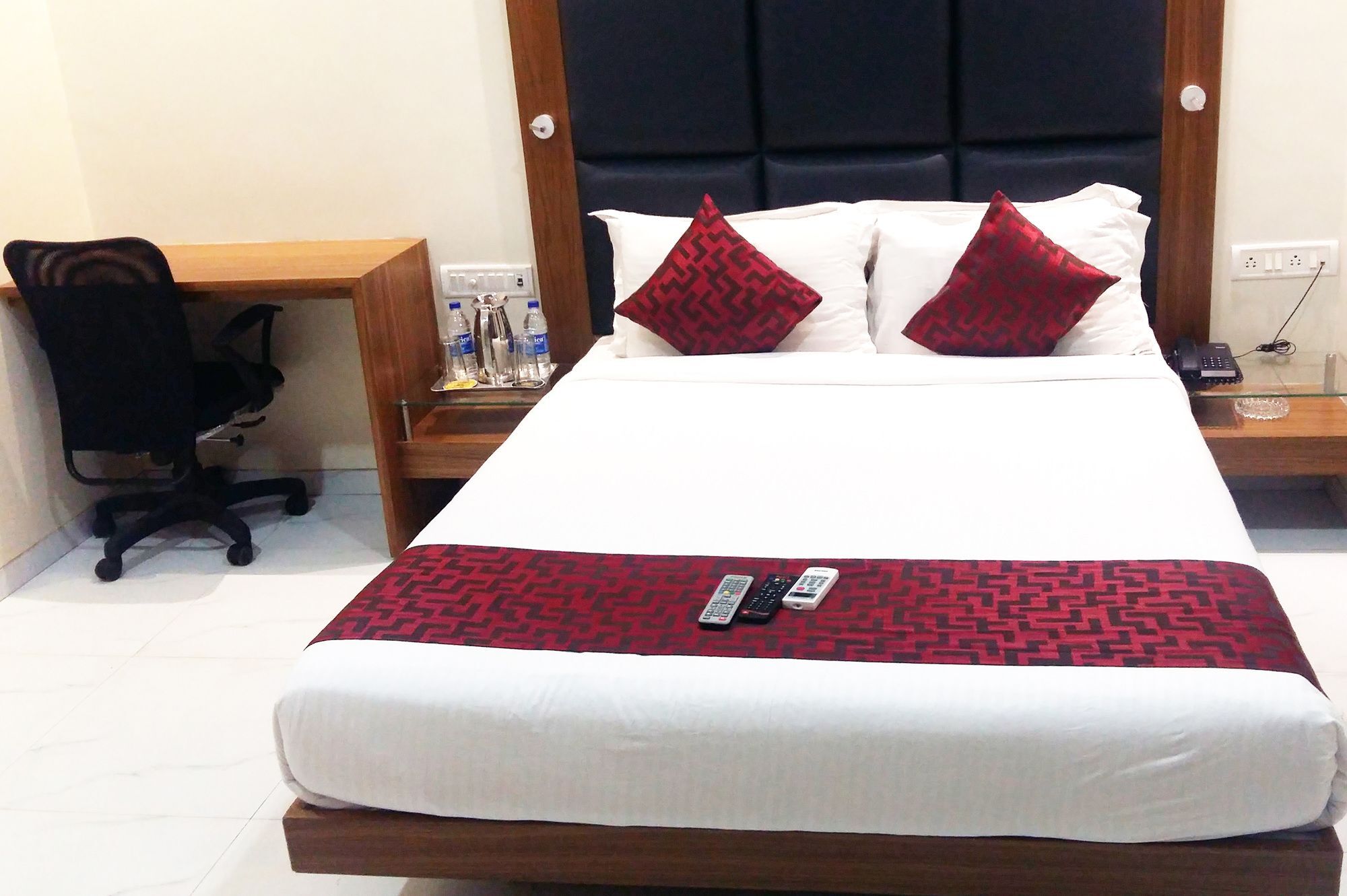Hotel Address Inn Mumbai Bagian luar foto